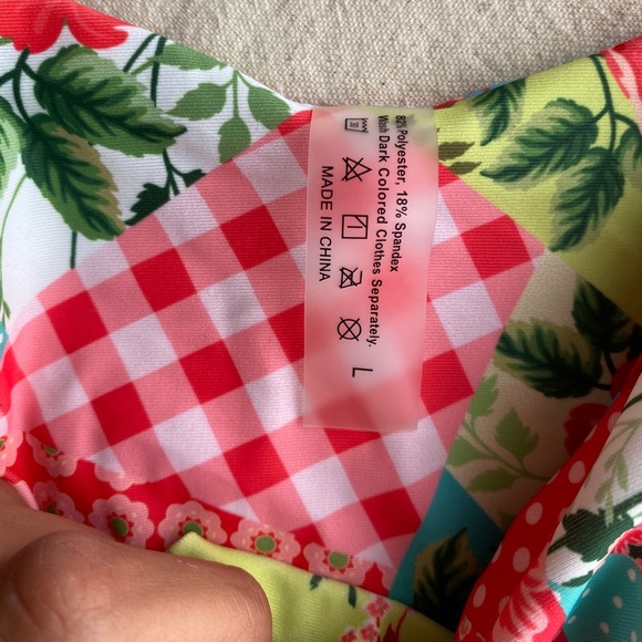 NWOT Cheeky Bikini - Picture 2 of 4